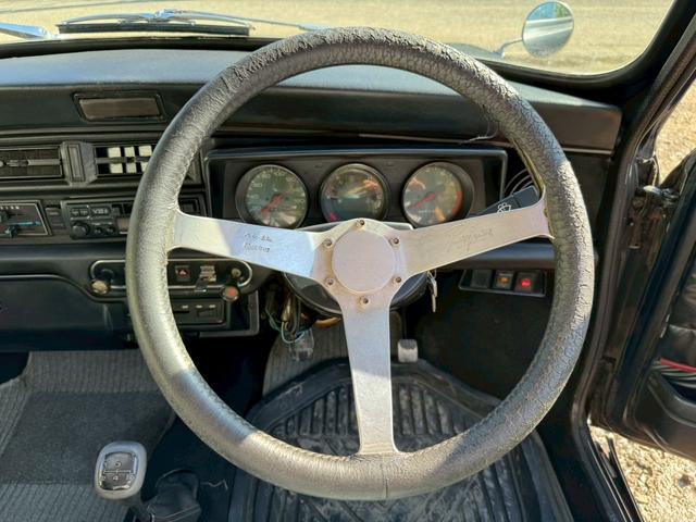 MINI クーパー1.3 /4速マニュアル/スペアキー/純正アルミ/(10枚目)