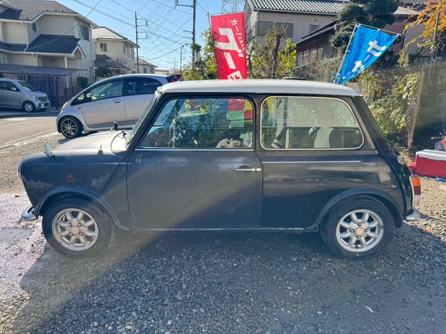 MINI クーパー1.3 /4速マニュアル/スペアキー/純正アルミ/(28枚目)