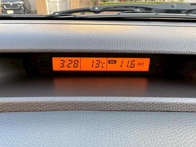 スイフト スポーツ　／５速マニュアル／ナビ／ワンセグＴＶ／社外サスペンション／社外マフラー／ゼロチャンバー／社外アルミホイール／サブウーファー／ＭＯＭＯステ／ドライブレコーダー前後／ＥＴＣ／（17枚目）