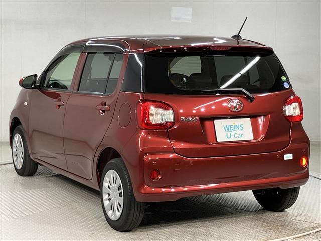 パッソ Ｘ　ＬパッケージＳ　衝突回避支援ブレーキ機能　横滑り防止機能　Ｉストップ　盗難防止システム　スマトキー　リアカメラ　ＥＴＣ車載器　Ｗエアバック　ＡＵＸ　ワンセグＴＶ　オートエアコン　ナビＴＶ　１オーナー　エアバッグ（4枚目）