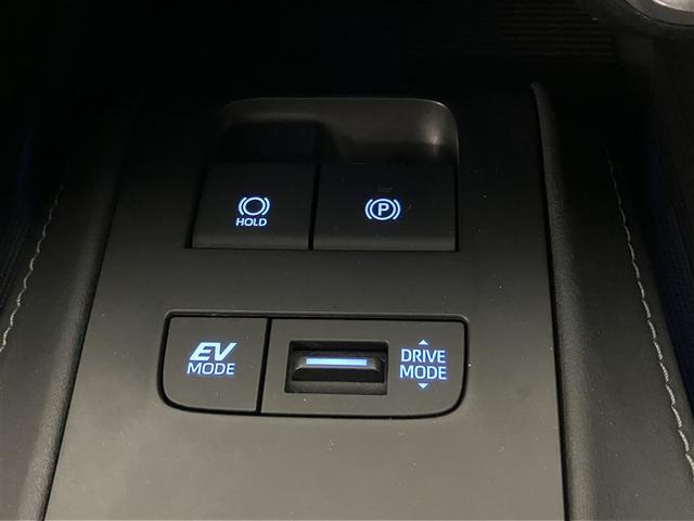 ハリアーハイブリッド Ｚ　地上デジタル　衝突被害軽減　サイドエアバッグ　ＬＥＤランプ　Ｂモニタ　クルコン　ナビＴＶ　１オーナー　横滑り防止装置　スマートキー　盗難防止システム　ＡＢＳ　アルミ　ＥＴＣ付　エアバッグ　ＡＡＣ（21枚目）