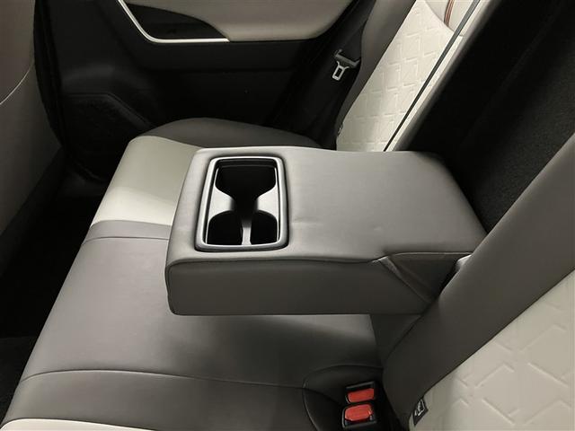ＲＡＶ４ アドベンチャー　リヤカメラ　記録簿付　アルミ　クルーズＣ　ナビテレビ　ＬＥＤライト　１オーナー　イモビ　地デジ　ＥＳＣ　スマキー　ＰＳ　ＥＴＣ付き　ドラレコ付き　エアコン　４ＷＤ車　電動パワーシート　パワーウインドウ（29枚目）