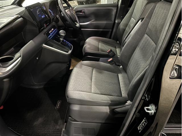 ヴォクシー ハイブリッドＳ－Ｇ　ＴＶ　地デジ　クルコン　Ｂカメラ　横滑防止装置　ＬＥＤヘッド　ＥＴＣ車載器　ワンオーナー車　両側自動ドア　キーレス　アルミホイール　３列シート　スマートキー　ミュージックプレイヤー接続可　点検記録簿（27枚目）