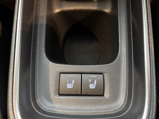 アクア ＧＲスポーツ　スマートキー＆プッシュスタート　イモビライザー　ナビ　ＬＥＤライト　衝突軽減ブレーキ　ワンオーナー車　クルコン　メモリナビ　ミュージックプレイヤー接続可　横滑り防止装置　オートエアコン　キーレス（18枚目）