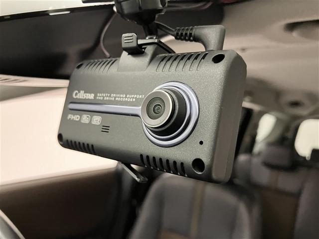 シエンタ G クエロ 軽減ブレーキ 両側自動ドア Iストップ 後カメラ ワンオーナー車 デュアルエアバック パワーウィンドウ フルオートエアコン DVD再生可 ウォークスルー LEDヘッド ナビ&TV スマキー VSC(11枚目)