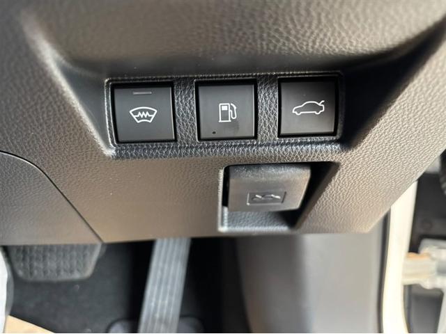 クラウン Z ムーンルーフ レザーシート LEDヘッドライト 1オナ 地デジTV ABS AC100V パワーシート バックモニター スマートキー ETC ドライブレコーダー アルミホイール エアコン 盗難防止装置(20枚目)