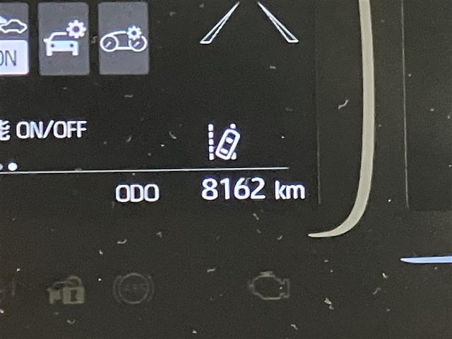 アクア Z LEDヘッドライト スマートキー 100V電源 イモビライザー アルミホイール ドライブレコーダー オートクルーズコントロール 点検記録簿 エアコン ESC ナビ カーテンエアバッグ ETC キーレス(18枚目)