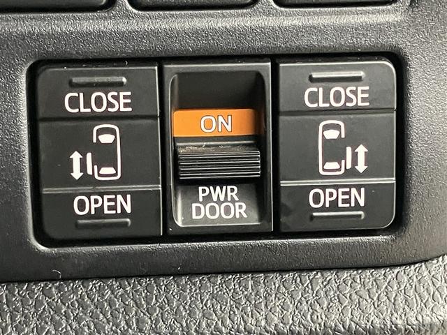 ノア Ｘ　ブレーキサポート　イモビライザー　アイドリングストッ　メンテナンスノート　ＡＵＸ　ワンオーナー車　クルーズＣ　バックモニタ－　ＬＥＤランプ　スマートキ　オートエアコン　ＥＳＣ　ワンセグテレビ　３列（9枚目）