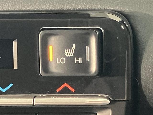 ノア Ｓ－Ｚ　アルミホイール　クルーズコントロール　記録簿　盗難防止装置　ＬＥＤライト　両側自動ドア　メモリーナビ　キーレス　横滑り防止　ナビＴＶ　ワンオーナー　三列シート　ＤＶＤ再生　ミュージックプレイヤー接続可（17枚目）