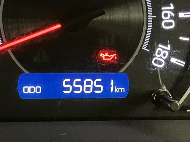 ヴォクシー ZS 煌II スマートキー・プッシュスタート バックガイドモニター セキュリティアラーム 両側パワスラドア 1オーナー ETC車載器 地デジテレビ 記録簿付き VSC LEDライト 助手席エアバック AC パワステ(11枚目)