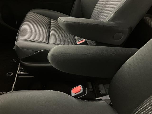 ヴォクシー ZS 煌II スマートキー・プッシュスタート バックガイドモニター セキュリティアラーム 両側パワスラドア 1オーナー ETC車載器 地デジテレビ 記録簿付き VSC LEDライト 助手席エアバック AC パワステ(29枚目)