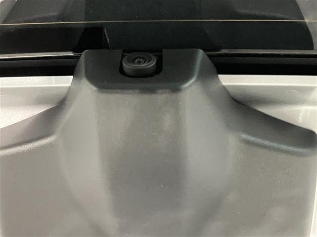 アクア Ｚ　ＬＥＤヘッドライト　スマートキー　１００Ｖ電源　イモビライザー　アルミホイール　ドライブレコーダー　オートクルーズコントロール　点検記録簿　エアコン　ＥＳＣ　ナビ　カーテンエアバッグ　キーレス　ＡＢＳ（10枚目）