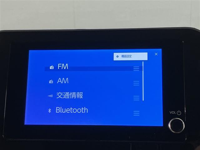 ノア Ｘ　衝突被害軽減装置　ドラレコ付　ＬＥＤライト　オートクルーズコントロール　盗難防止システム　バックモニター　ミュージックプレイヤー接続可　パワーウィンドウ　ＥＴＣ　３列シート　オートエアコン　ＡＢＳ（7枚目）