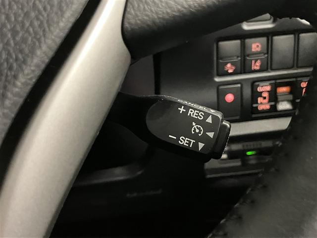 ヴォクシー ＺＳ　煌ＩＩＩ　プリクラッシュ　スマートキ　アイスト　ＤＶＤ再生機能　記録簿付き　横滑り防止装置　ナビＴＶ　アルミ　三列シート　ＷＡＣ　盗難防止　オートエアコン　キーレス　ＥＴＣ装備　パワステ　メモリナビ　クルコン（16枚目）