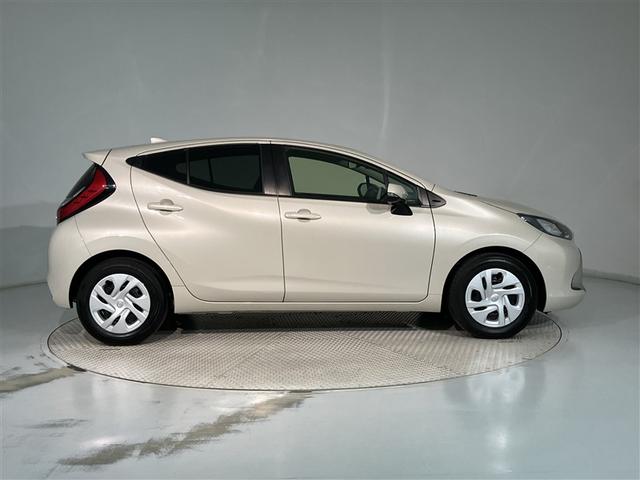 アクア Ｇ　ワンオーナ　ＶＳＣ　アルミ　衝突軽減ブレーキ　バックモニター　ＬＥＤ　クルーズコントロール　スマートキー　ＥＴＣ車載器　ＡＣ１００Ｖ　ドライブレコーダー　パワーウィンドウ　イモビライザー　エアバッグ（3枚目）