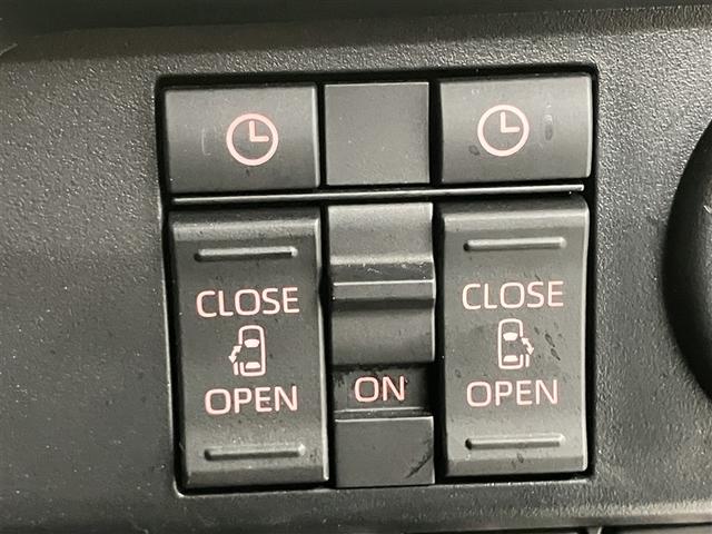 ルーミー カスタムG アイドリング 両側電動SD LEDヘット バックビューモニター 衝突回避ブレーキ 地デジ スマートキー メモリナビ クルーズコントロール 点検記録簿 DVD ETC 1オーナー オートエアコン ABS(10枚目)