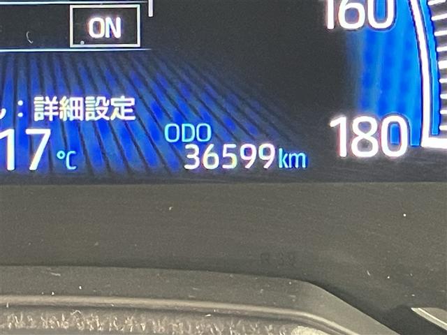 ヴォクシー ハイブリッドS-Z パワーウィンドウ DVD再生機能 インテリキー 横滑防止装置 地デジTV アクティブクルーズコントロール 1オナ フルオートエアコン リアカメラ エアバッグ ABS 100V充電 ナビTV キーレス(18枚目)