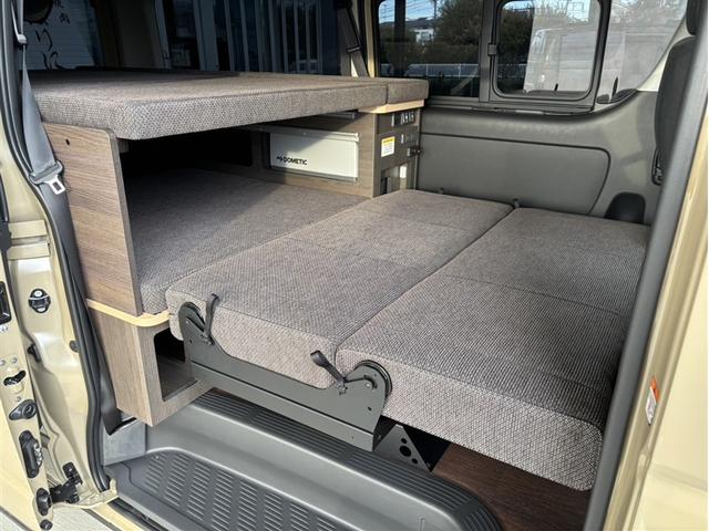 ハイエースバン ロングスーパーGL リアカメラ SRS ダブルエアバッグ Wエアコン 横滑り防止装置付 1オーナー 盗難防止機能 キーレス スマートエントリー DVD視聴可 エアコン パワステ ナビTV ETC ABS メモリーナビ(26枚目)