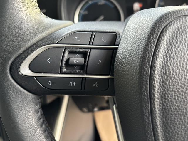 ノア ハイブリッドG パワースライドドア LEDヘッドライト バックモニター フルセグTV ミュージックプレイヤー接続可 ETC アルミホイール 3列シート メモリーナビ 4WD 衝突被害軽減システム DVD再生(10枚目)