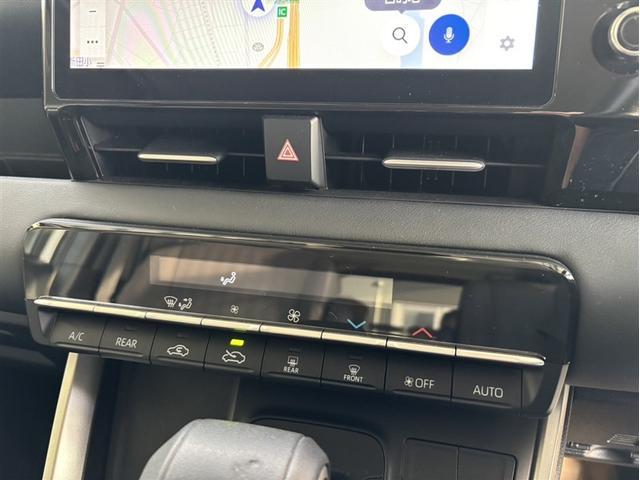 ノア ハイブリッドG パワースライドドア LEDヘッドライト バックモニター フルセグTV ミュージックプレイヤー接続可 ETC アルミホイール 3列シート メモリーナビ 4WD 衝突被害軽減システム DVD再生(17枚目)