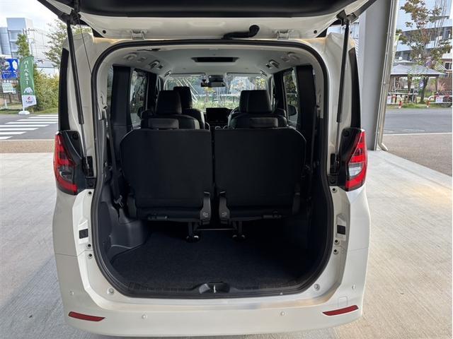 ノア ハイブリッドG パワースライドドア LEDヘッドライト バックモニター フルセグTV ミュージックプレイヤー接続可 ETC アルミホイール 3列シート メモリーナビ 4WD 衝突被害軽減システム DVD再生(37枚目)