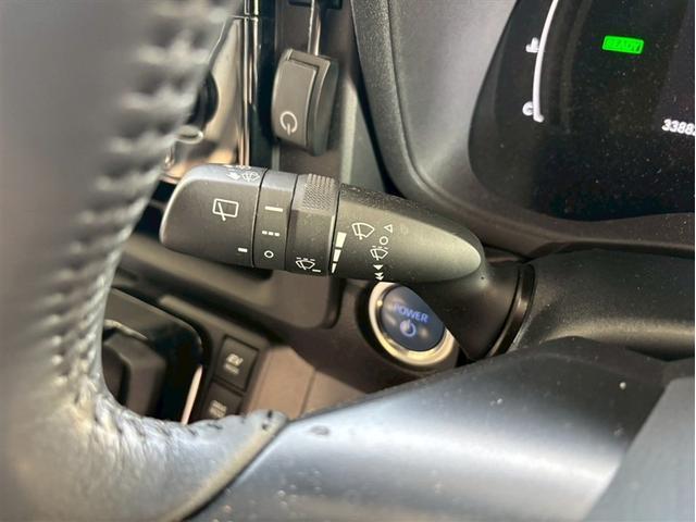 シエンタ ハイブリッドZ TSS エアバック アルミ キーレスエントリー ナビTV イモビライザー バックモニター LEDヘッドライト ETC車載器 横滑り防止 スマートキー オートエアコン サイドエアバッグ WSRS ABS(11枚目)