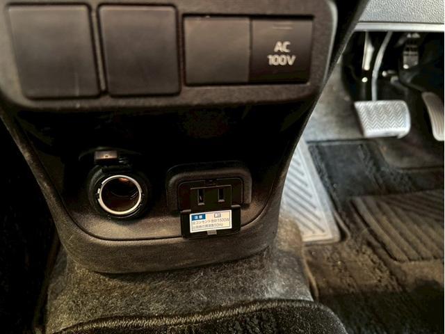 シエンタ ハイブリッドZ TSS エアバック アルミ キーレスエントリー ナビTV イモビライザー バックモニター LEDヘッドライト ETC車載器 横滑り防止 スマートキー オートエアコン サイドエアバッグ WSRS ABS(16枚目)