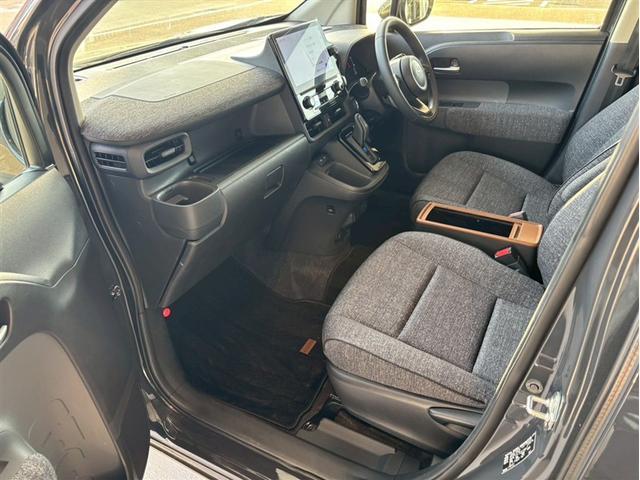 シエンタ ハイブリッドZ TSS エアバック アルミ キーレスエントリー ナビTV イモビライザー バックモニター LEDヘッドライト ETC車載器 横滑り防止 スマートキー オートエアコン サイドエアバッグ WSRS ABS(25枚目)