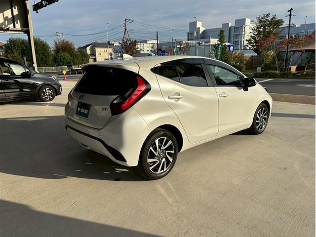 アクア G ワンオーナ VSC アルミ 衝突軽減ブレーキ メモリナビ バックモニター LED クルーズコントロール スマートキー ETC車載器 AC100V フルセグTV ナビTV パワーウィンドウ DVD再生(5枚目)