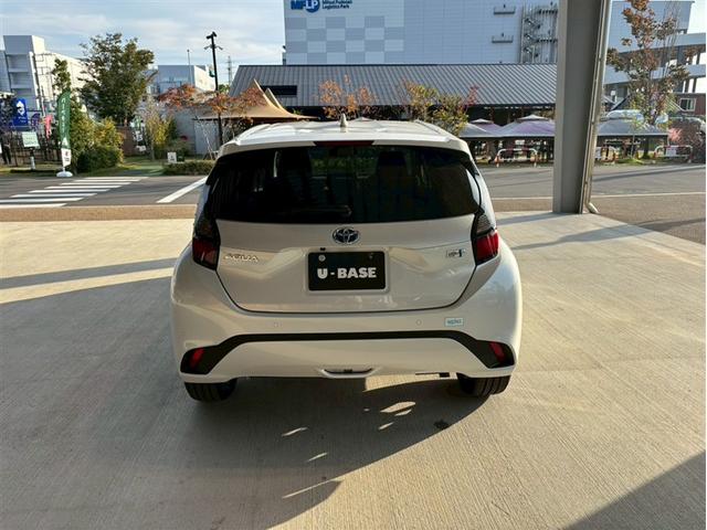 アクア G ワンオーナ VSC アルミ 衝突軽減ブレーキ メモリナビ バックモニター LED クルーズコントロール スマートキー ETC車載器 AC100V フルセグTV ナビTV パワーウィンドウ DVD再生(6枚目)