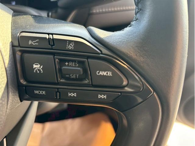 アクア G ワンオーナ VSC アルミ 衝突軽減ブレーキ メモリナビ バックモニター LED クルーズコントロール スマートキー ETC車載器 AC100V フルセグTV ナビTV パワーウィンドウ DVD再生(11枚目)