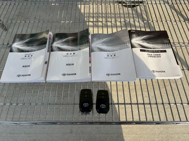 アクア G ワンオーナ VSC アルミ 衝突軽減ブレーキ メモリナビ バックモニター LED クルーズコントロール スマートキー ETC車載器 AC100V フルセグTV ナビTV パワーウィンドウ DVD再生(25枚目)