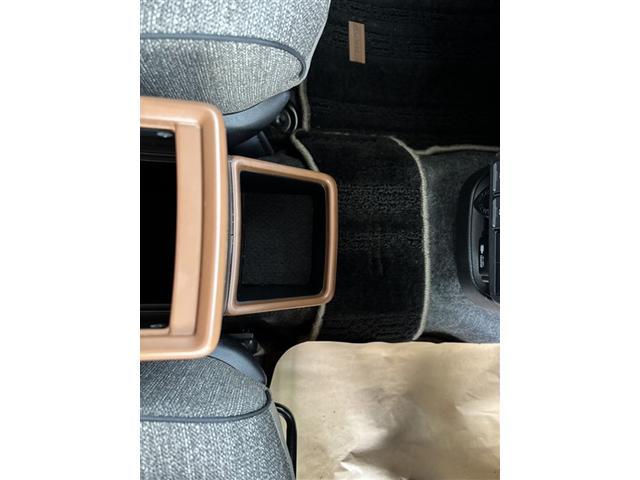 シエンタ ハイブリッドZ TSS ワンオーナ エアバック アルミ キーレスエントリー ナビTV イモビライザー バックモニター LEDヘッドライト ETC車載器 横滑り防止 スマートキー オートエアコン サイドエアバッグ(21枚目)