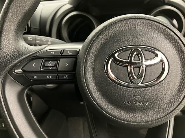 ヤリス ハイブリッドG サイドエアバッグ スマートキ ナビ Bモニター ETC車載器 横滑り防止装置 クルコン セキュリティアラーム メディアプレイヤー接続 パワステ 点検記録簿 メモリーナビゲーション キーフリー ABS(15枚目)