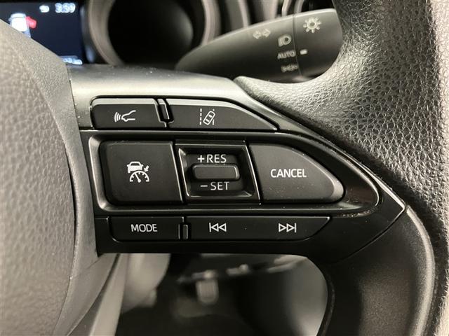 ヤリス ハイブリッドG サイドエアバッグ スマートキ ナビ Bモニター ETC車載器 横滑り防止装置 クルコン セキュリティアラーム メディアプレイヤー接続 パワステ 点検記録簿 メモリーナビゲーション キーフリー ABS(16枚目)