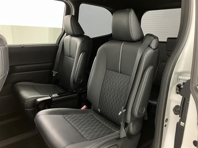 ノア ハイブリッドS-Z エアロ 横滑り防止機能 エアバッグ オートクルーズコントロール 地デジ 両側自動ドア ダブルエアコン スマートエントリー LEDランプ バックモニター メモリナビ 3列シート ETC付き ABS(35枚目)