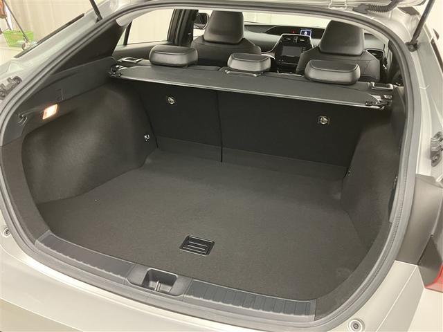 プリウス Sツーリングセレクション エアバック 1オーナー車 Bモニ 定期点検記録簿 LEDヘッド イモビ オートクルーズ 横滑り防止 サイドエアバック ドラレコ付き ETC スマートキー メモリ-ナビ 助手席エアバック ナビTV AW(36枚目)