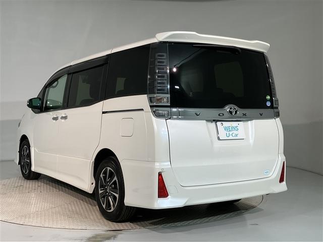 ヴォクシー ＺＳ　煌　地上デジタル　ＴＳＳ　両側パワードア　アイドリングストップ車　パワーウィンド　横滑防止　１オーナ　整備記録簿　ＤＶＤ可　盗難防止装置　スマートエントリー　Ｂカメラ　ＡＵＸ　ＬＥＤヘッドライト　ＥＴＣ（4枚目）