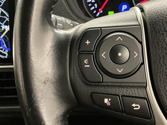 ヴォクシー ＺＳ　煌　地上デジタル　ＴＳＳ　両側パワードア　アイドリングストップ車　パワーウィンド　横滑防止　１オーナ　整備記録簿　ＤＶＤ可　盗難防止装置　スマートエントリー　Ｂカメラ　ＡＵＸ　ＬＥＤヘッドライト　ＥＴＣ（17枚目）