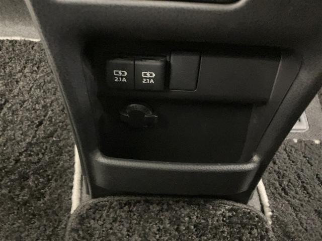 ヴォクシー ＺＳ　煌　地上デジタル　ＴＳＳ　両側パワードア　アイドリングストップ車　パワーウィンド　横滑防止　１オーナ　整備記録簿　ＤＶＤ可　盗難防止装置　スマートエントリー　Ｂカメラ　ＡＵＸ　ＬＥＤヘッドライト　ＥＴＣ（24枚目）