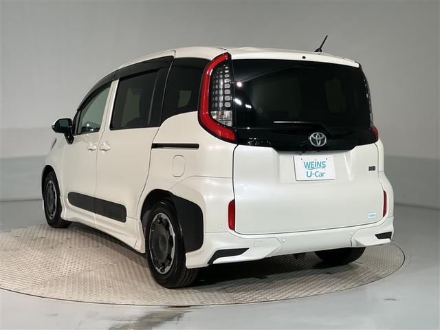 シエンタ ハイブリッドＺ　ＴＳＳ　ワンオーナ　エアバック　キーレスエントリー　ナビＴＶ　イモビライザー　整備記録簿　バックモニター　ＬＥＤヘッドライト　ＥＴＣ車載器　横滑り防止　スマートキー　オートエアコン　サイドエアバッグ（4枚目）