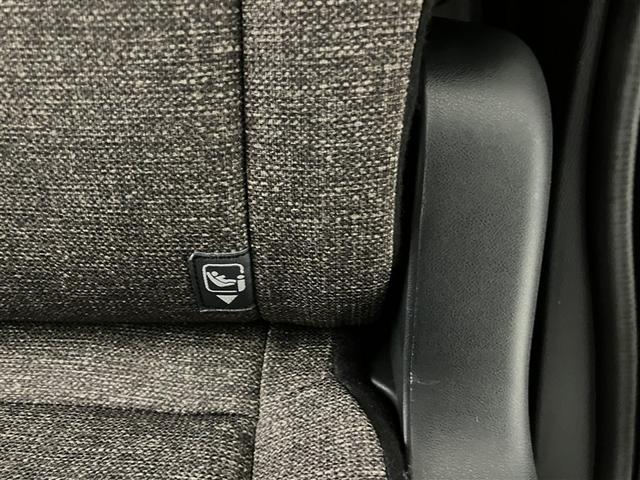 シエンタ ハイブリッドＺ　ＴＳＳ　ワンオーナ　エアバック　キーレスエントリー　ナビＴＶ　イモビライザー　整備記録簿　バックモニター　ＬＥＤヘッドライト　ＥＴＣ車載器　横滑り防止　スマートキー　オートエアコン　サイドエアバッグ（28枚目）