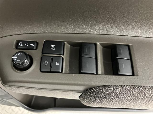 シエンタ ハイブリッドＺ　ＴＳＳ　ワンオーナ　エアバック　キーレスエントリー　ナビＴＶ　イモビライザー　整備記録簿　バックモニター　ＬＥＤヘッドライト　ＥＴＣ車載器　横滑り防止　スマートキー　オートエアコン　サイドエアバッグ（31枚目）