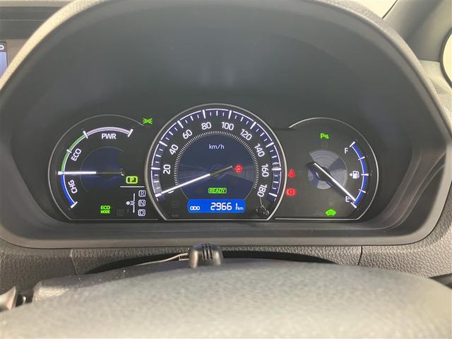 エスクァイア ハイブリッドＧｉ　Ｒカメラ　ＡＡＣ　ナビ＆ＴＶ　記録簿付き　地デジ　クルーズコントロール　ＬＥＤライト　キーレスエントリー　スマートキー付　ＤＶＤ再生可　エアバック　横滑防止装置　盗難防止システム　ＥＴＣ　３列シート（13枚目）