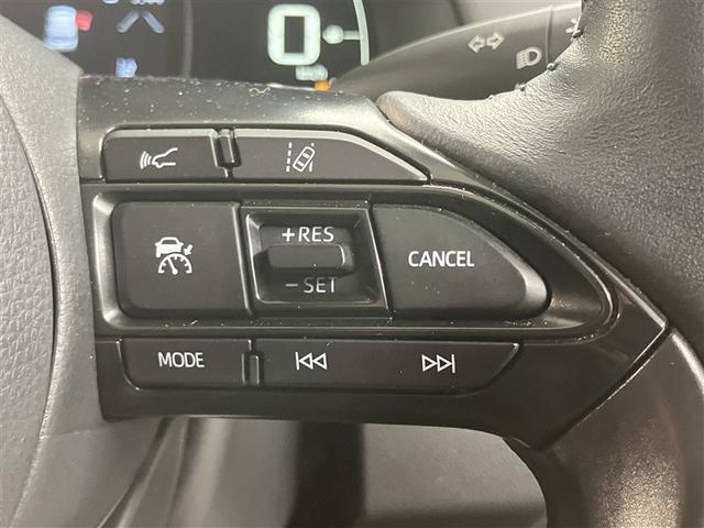 アクア Ｇ　ワンオーナ　ＶＳＣ　衝突軽減ブレーキ　バックモニター　ＬＥＤ　クルーズコントロール　スマートキー　ＥＴＣ車載器　ＡＣ１００Ｖ　ドライブレコーダー　フルセグＴＶ　パワーウィンドウ　イモビライザー　ＴＶ（17枚目）