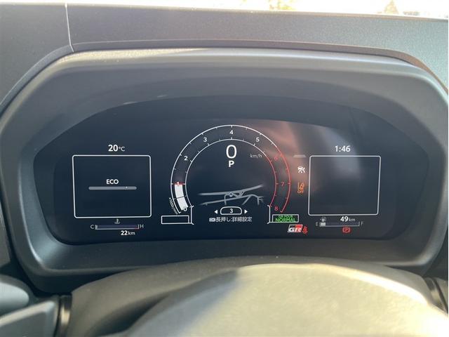 GRヤリス RZ ハイパフォーマンス LEDライト フルセグTV Bカメラ オートエアコン エアバッグ スマートキ- パワーウインドウ 記録簿 オートクルーズコントロール キーフリー カーテンエアバッグ ABS ETC 4WD ESC(5枚目)