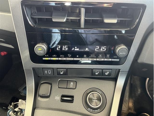 GRヤリス RZ ハイパフォーマンス LEDライト フルセグTV Bカメラ オートエアコン エアバッグ スマートキ- パワーウインドウ 記録簿 オートクルーズコントロール キーフリー カーテンエアバッグ ABS ETC 4WD ESC(11枚目)