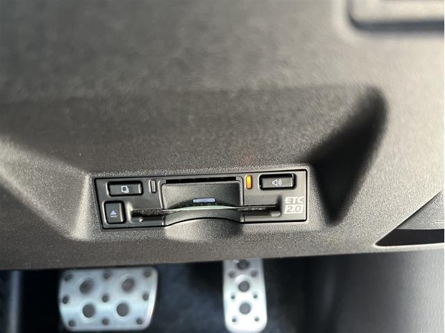 GRヤリス RZ ハイパフォーマンス LEDライト フルセグTV Bカメラ オートエアコン エアバッグ スマートキ- パワーウインドウ 記録簿 オートクルーズコントロール キーフリー カーテンエアバッグ ABS ETC 4WD ESC(17枚目)