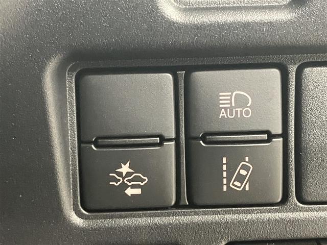 ヴォクシー ZS 煌II スマートキー・プッシュスタート バックガイドモニター セキュリティアラーム 両側パワスラドア 1オーナー ETC車載器 地デジテレビ 記録簿付き VSC LEDライト 助手席エアバック AC パワステ(12枚目)