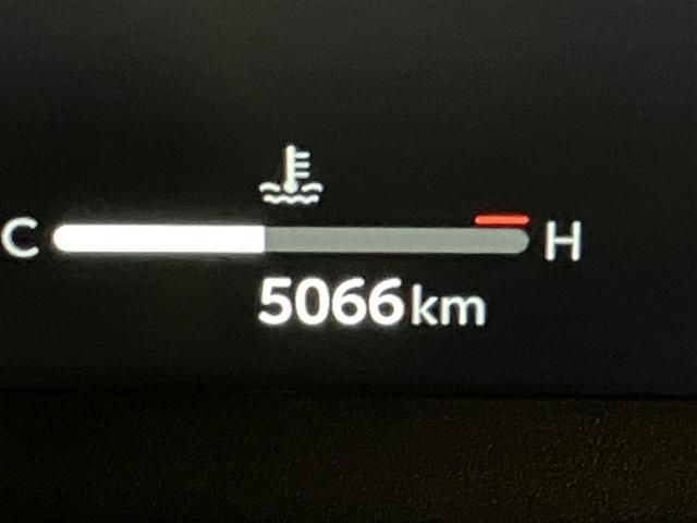 ＲＡＶ４ Ｇ　Ｂカメラ　ＴＶ　パワーウインドウ　カーテンエアバック　運転席パワーシート　イモビライザー　ＡＣ１００Ｖ電源　地デジ　キーレス　ＥＴＣ付　ＬＥＤヘッドライ　クルコン　オートエアコン　横滑り防止装置　ＡＷ（12枚目）